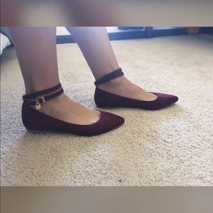 Gourgeos Burgundy Flat Shoes!